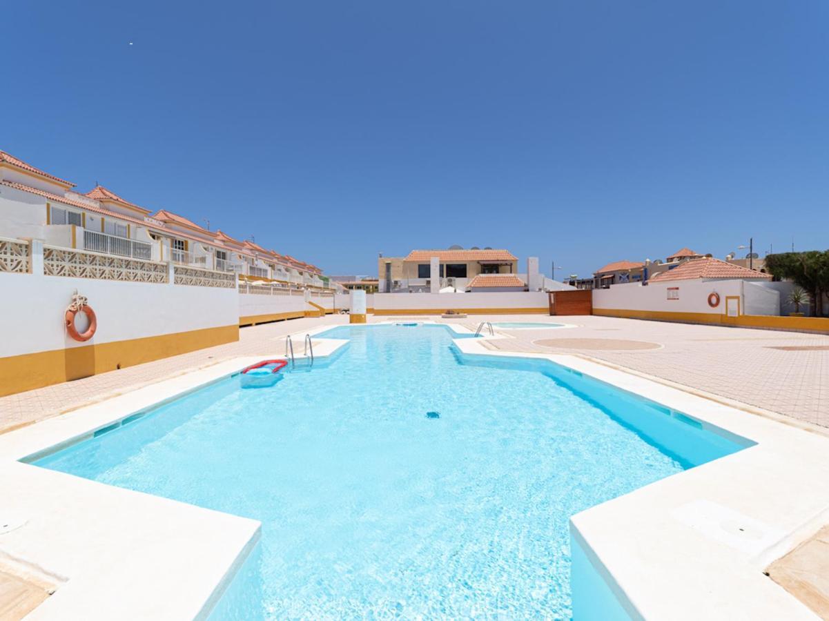 Apartamento En El Castillo Con Piscina Caleta de Fuste Extérieur photo